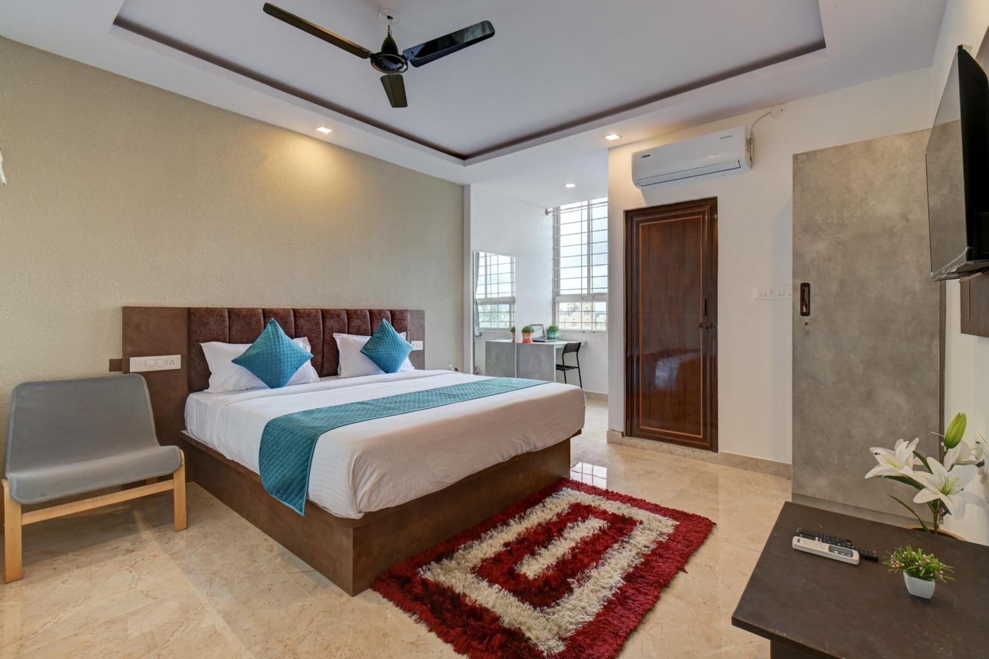 Hotel Cloud 9 Luxury Stay Mysore Esterno foto
