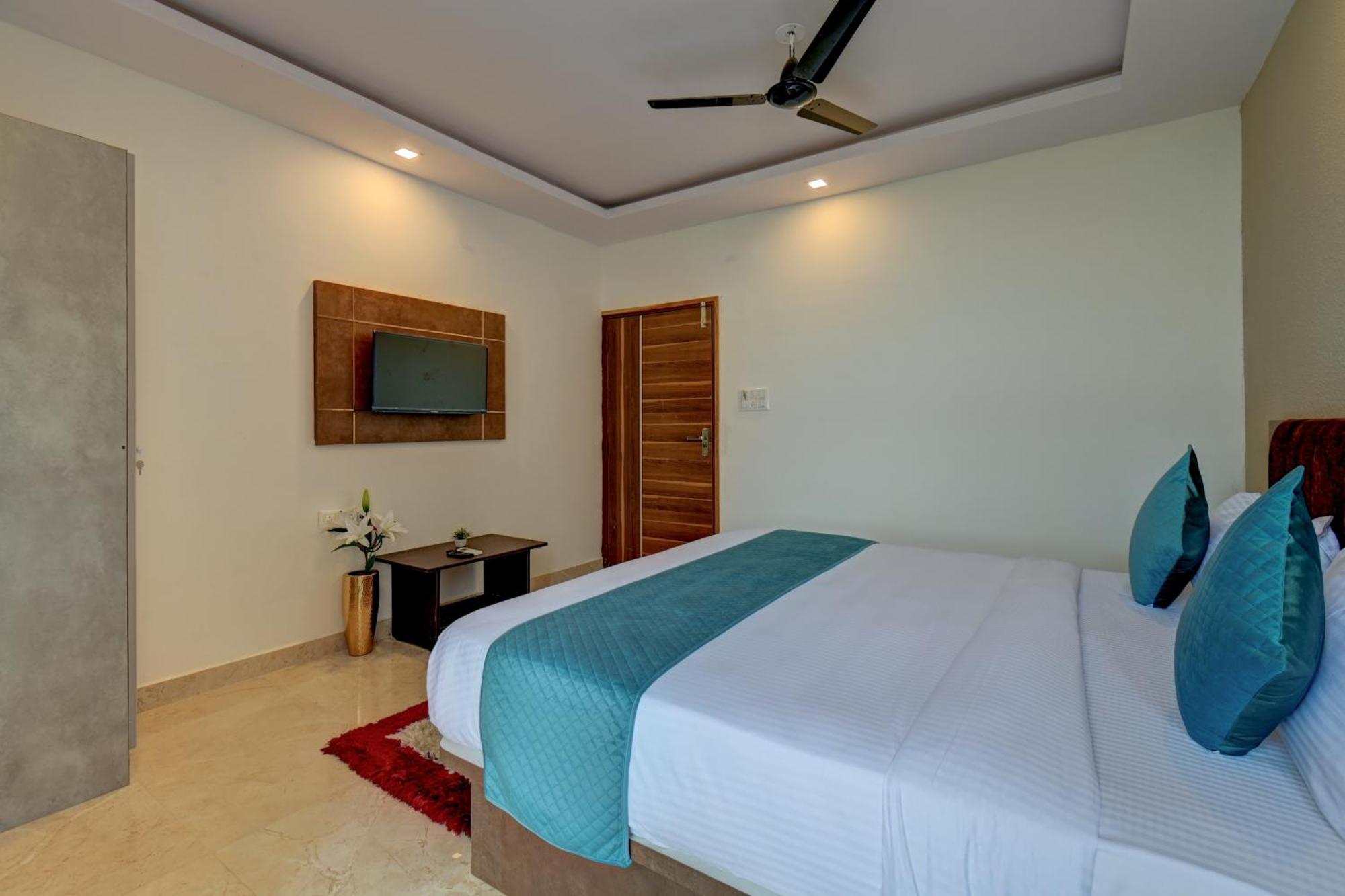 Hotel Cloud 9 Luxury Stay Mysore Esterno foto