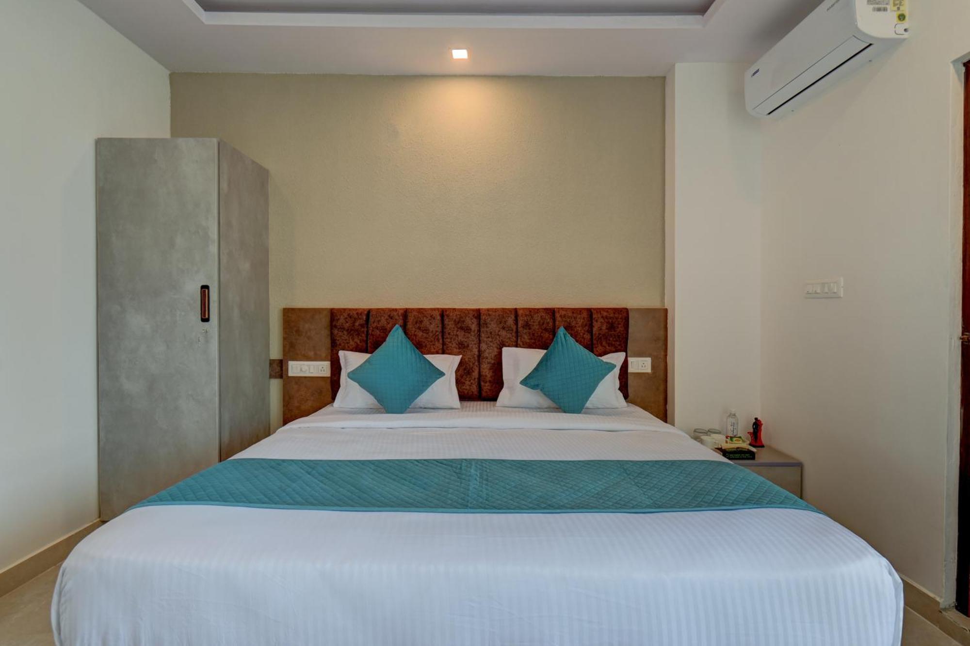 Hotel Cloud 9 Luxury Stay Mysore Esterno foto