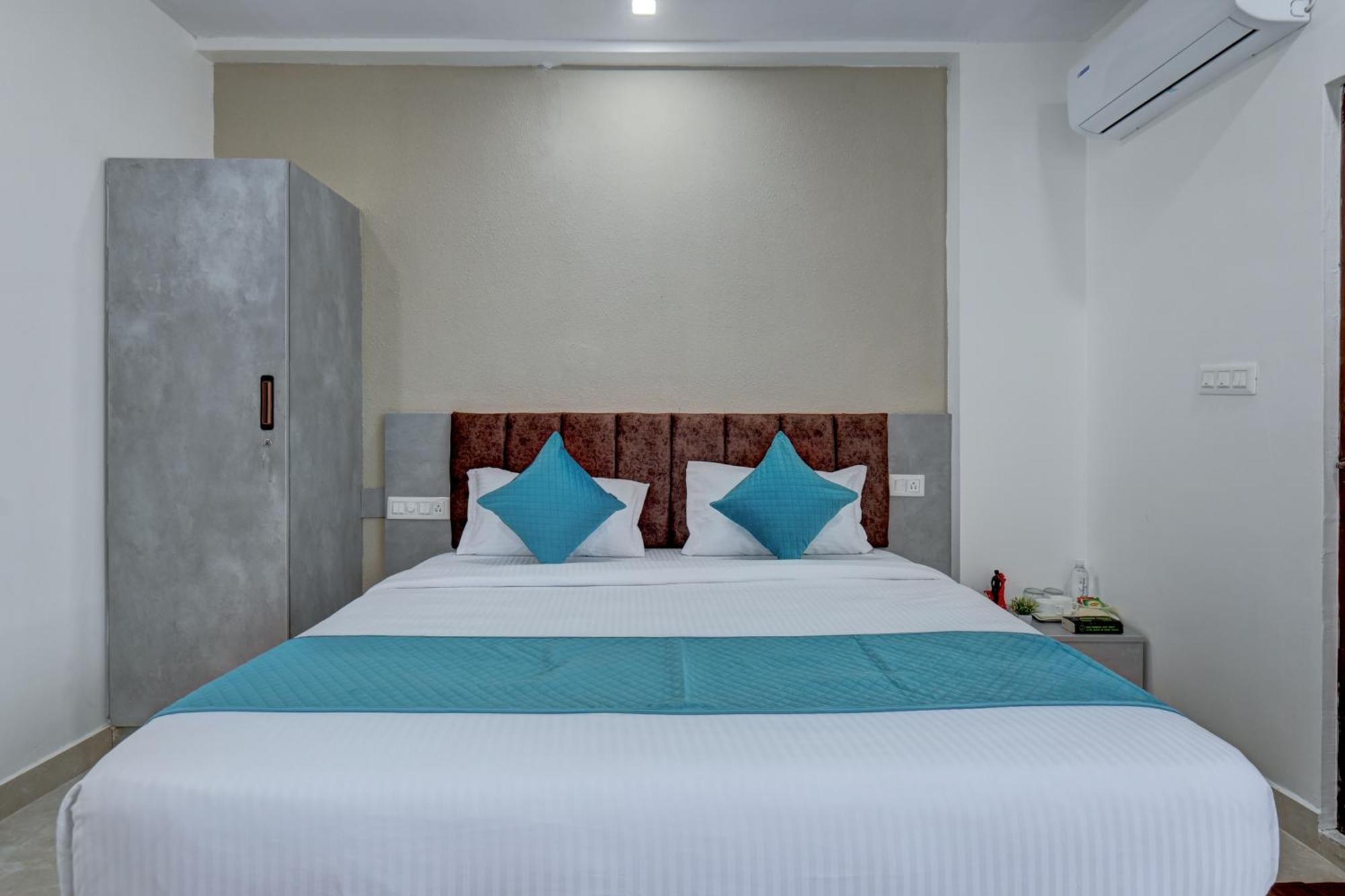 Hotel Cloud 9 Luxury Stay Mysore Esterno foto
