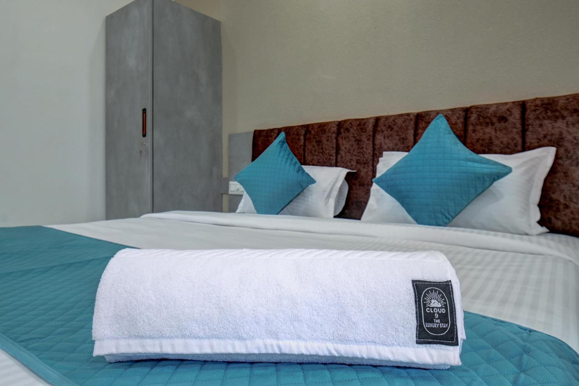 Hotel Cloud 9 Luxury Stay Mysore Esterno foto