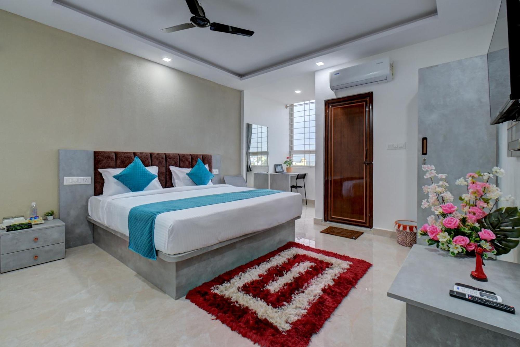 Hotel Cloud 9 Luxury Stay Mysore Esterno foto
