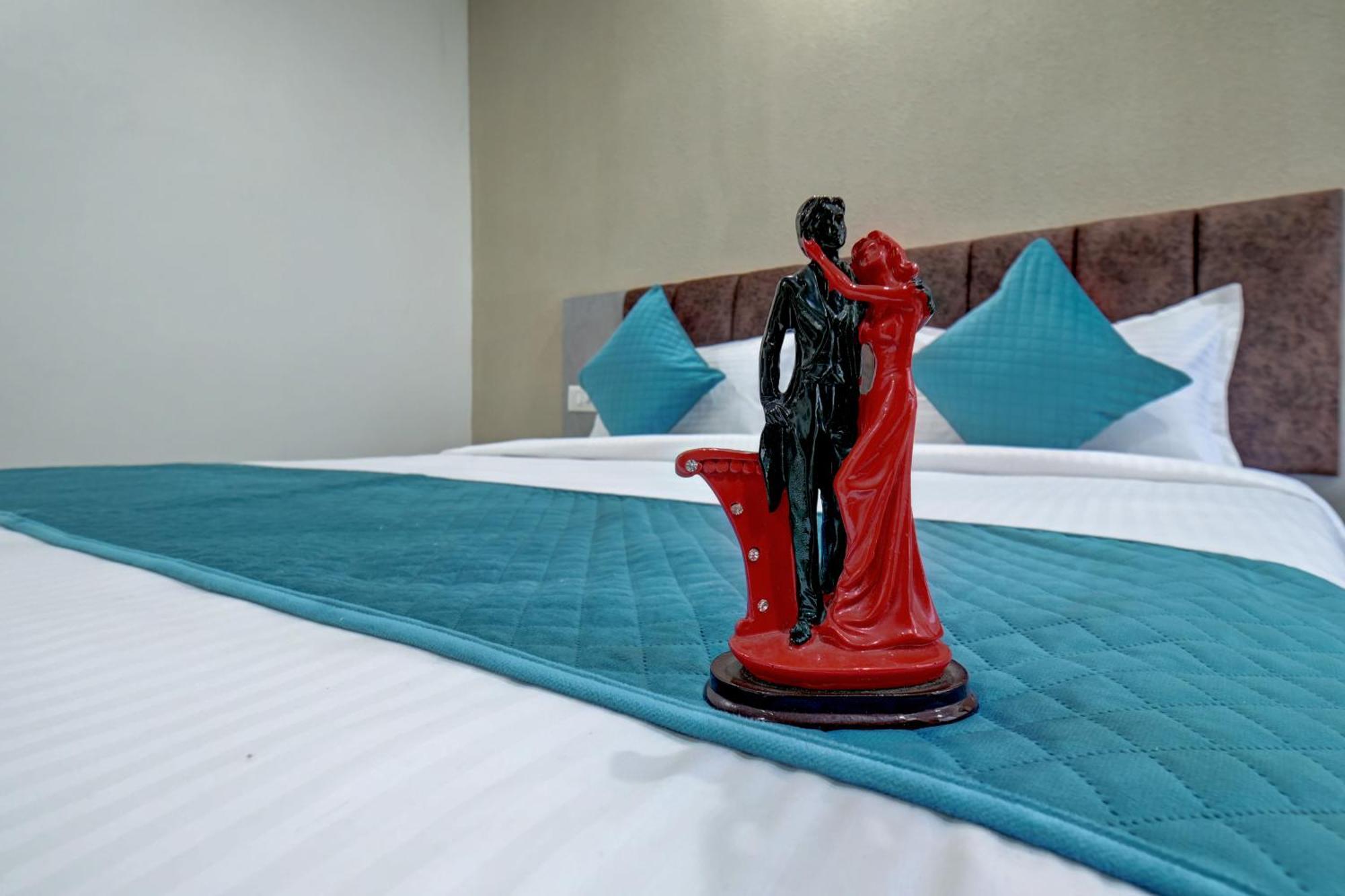 Hotel Cloud 9 Luxury Stay Mysore Esterno foto